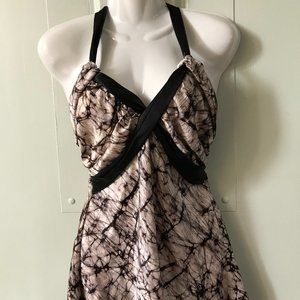 NEW BLACK HALO SPIDER WEB ABSTRACT HALTER TOP 100% SILK SIZE L